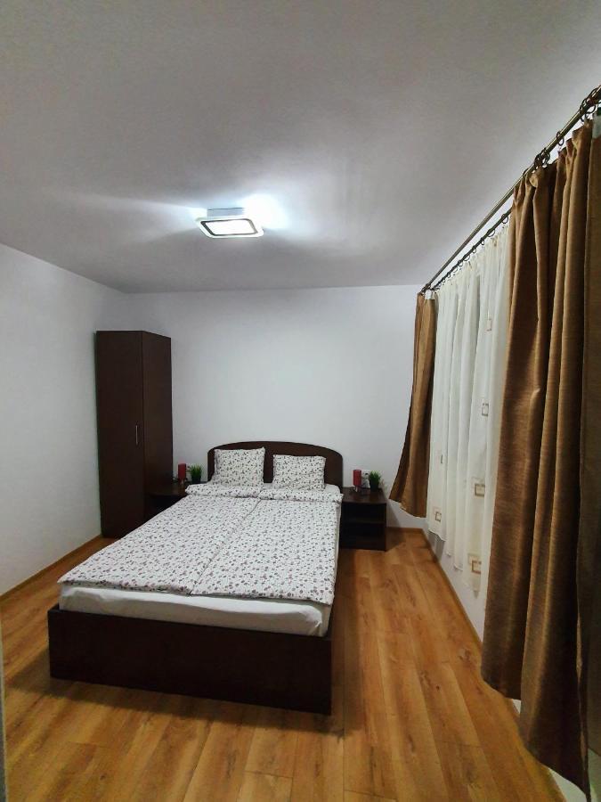 Pensiunea Casa Blanca Суліна Екстер'єр фото